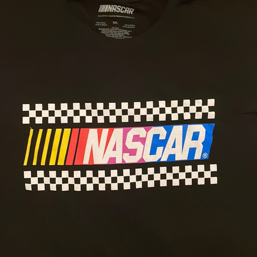 NASCAR black shirt size xxl nwot size XXL